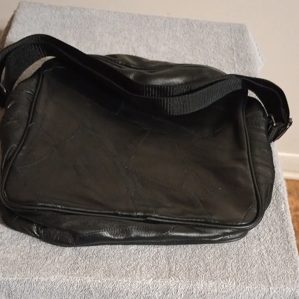 Elegant Black Genuine Leather Laptop Bag